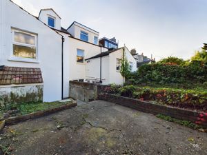 Photo 7- click for photo gallery